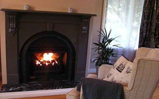 Hideaways at Red Hill Hotel - photo 2