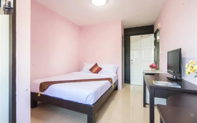 Full stop. Hostel - photo 3