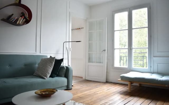 Flat on Quai de Valmy - photo 2