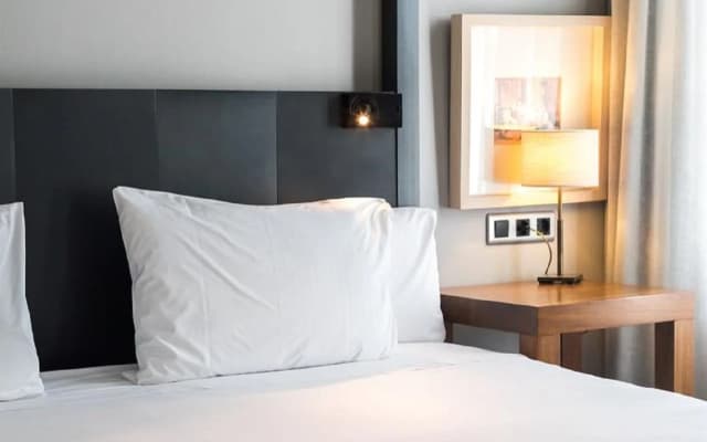 Chic&basic Habana Hoose Hotel - photo 4