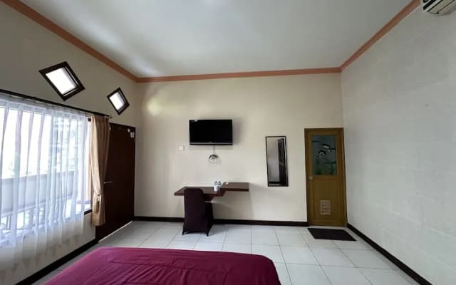 Taxa Raya Guest House - photo 3