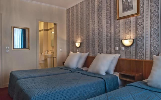 Hotel La Vieille France - photo 4