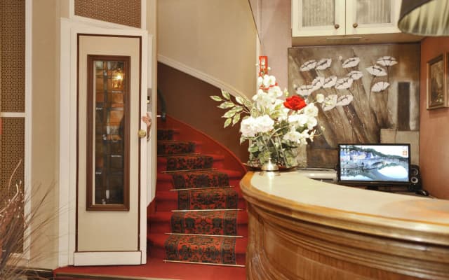 Hôtel D'Argenson - photo 2