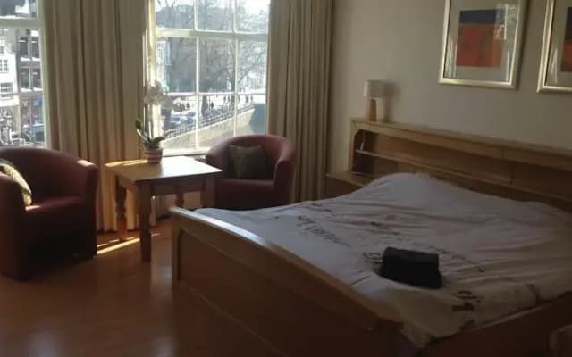 The Amsterdam Canal Hotel - photo 2