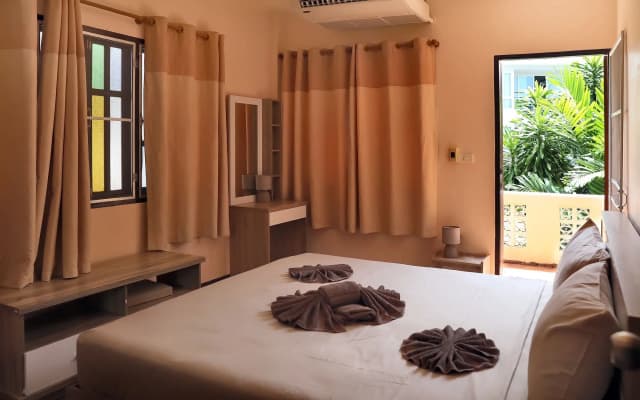 Villa Kamala Beach - photo 4