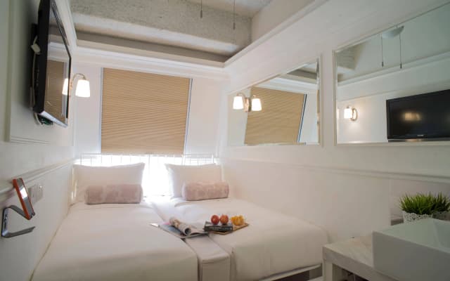 Mini Hotel Causeway Bay Hong Kong - photo 3