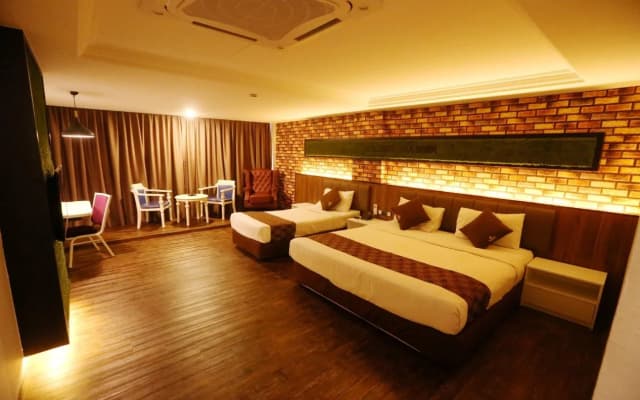 Golden Nasmir Hotel - photo 4