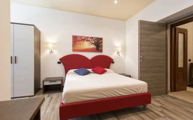 Lorenz Suites - photo 3