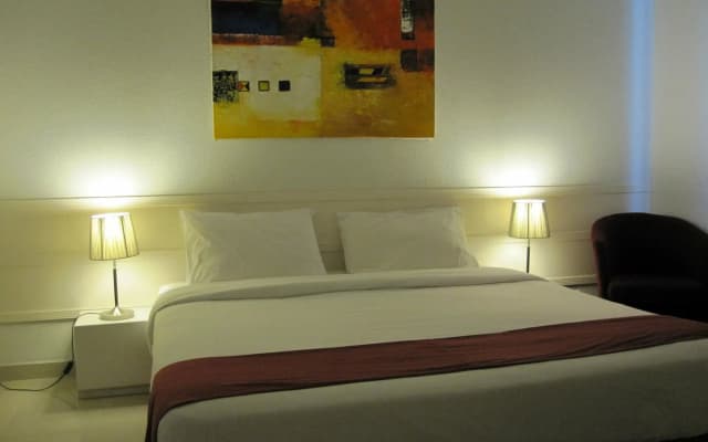 Westerly Hill Guest House - photo 3