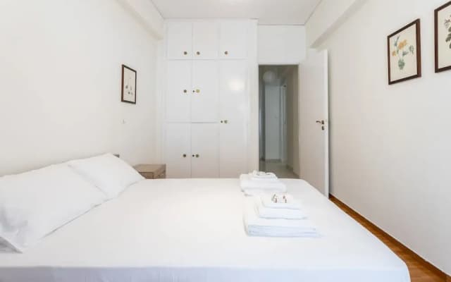 Comfy Flat In Good Location - photo 3