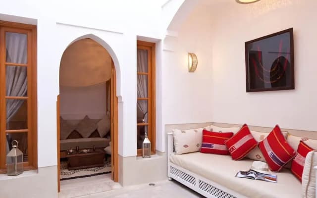 Riad Tahili - photo 5