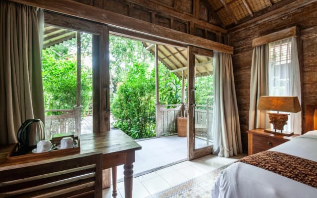 Outpost Ubud Bungalows - photo 4