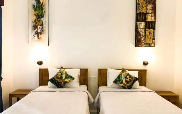 Frangipani House And Spa By Ecommerceloka - photo 2