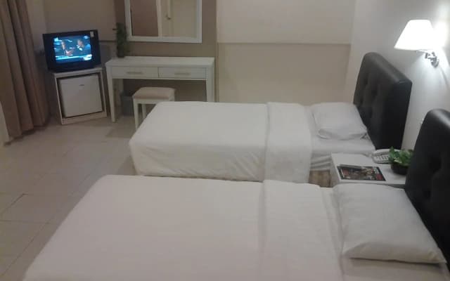 Puteri Garden Hotel Klang - photo 3