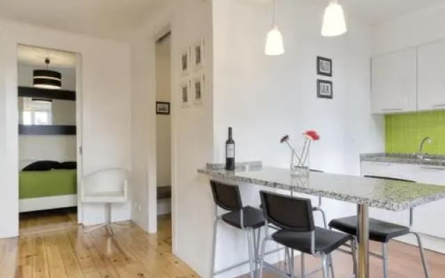 BmyGuest - Castelo Stylish Flat - photo 2