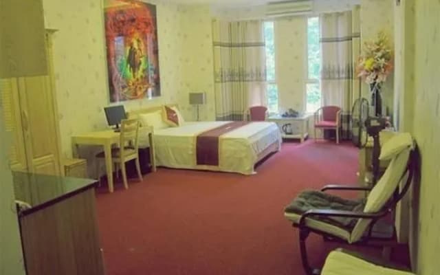 Cherry Hotel - photo 4