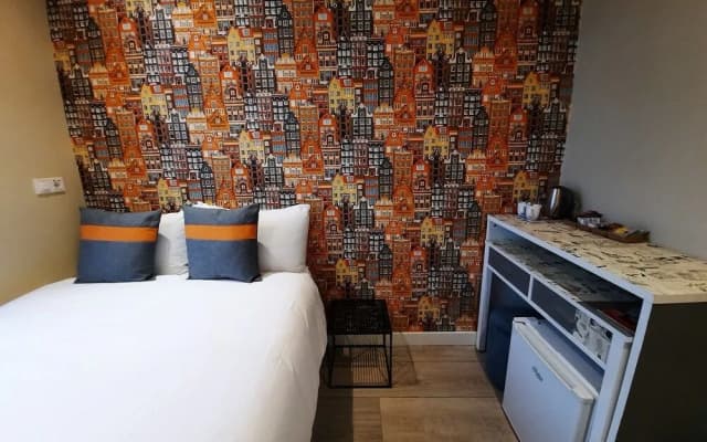 RoomWest - photo 5
