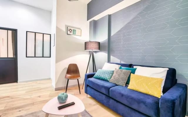 Beautiful design apartment next to MONTMARTRE - photo 4