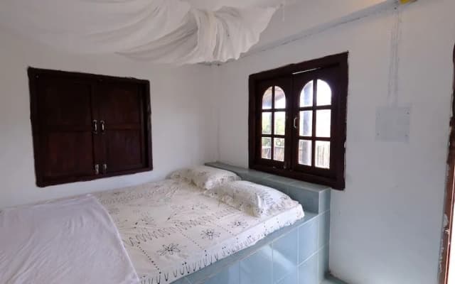 Silver Cliff Bungalows - photo 5