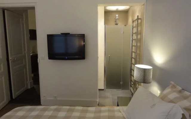 Paris Authentic Appartements Tour Eiffel - photo 5