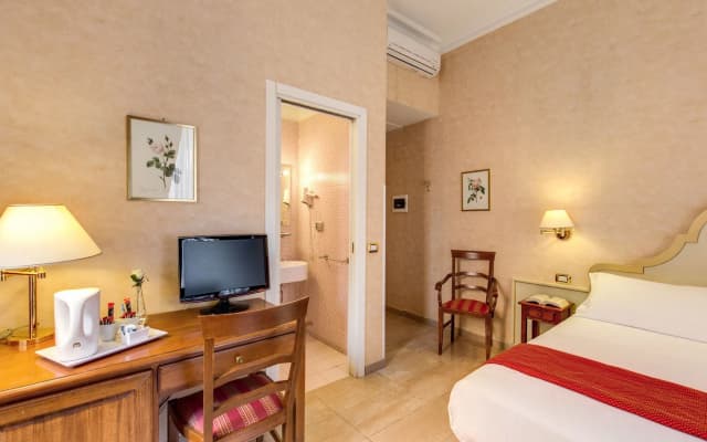 Manin Suites - photo 5