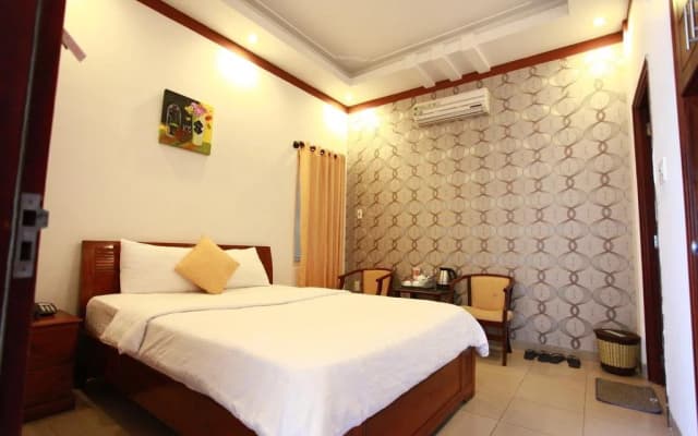 Lighting Hotel - photo 2