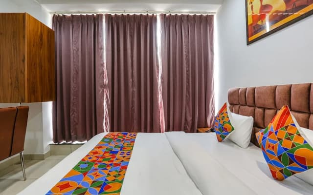 Fabexpress Shine Inn - photo 4