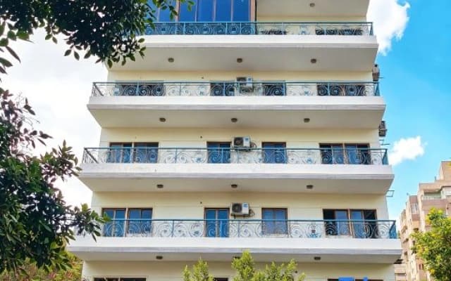 Qinfu Hotel - photo 2