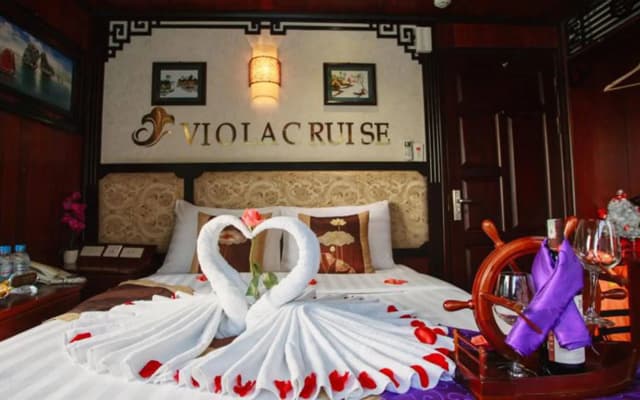 Viola Cruise Halong Bay - photo 3