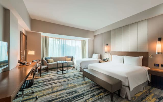 Hilton Kota Kinabalu - photo 5