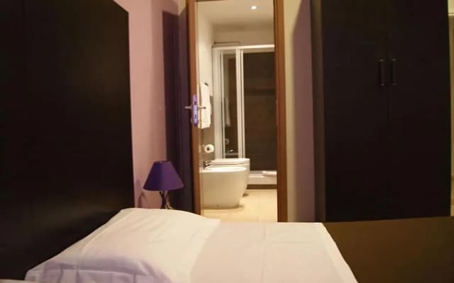Inncentral Rome - photo 4