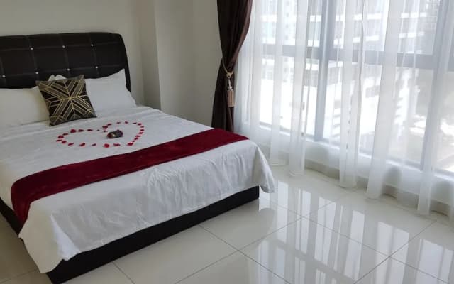 Euzmo Residences at Studio 14 - photo 2