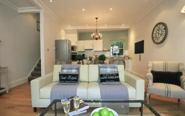 London Perfect - Middleton - photo 2