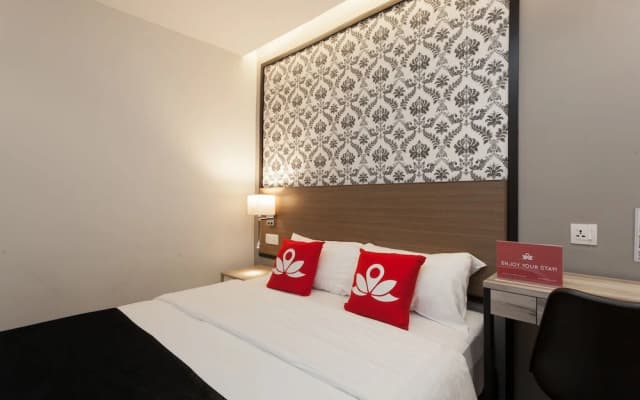 ZEN Rooms Titiwangsa Sentral - photo 4