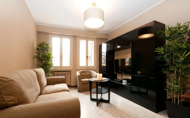Centrale Venice Apartments - photo 2