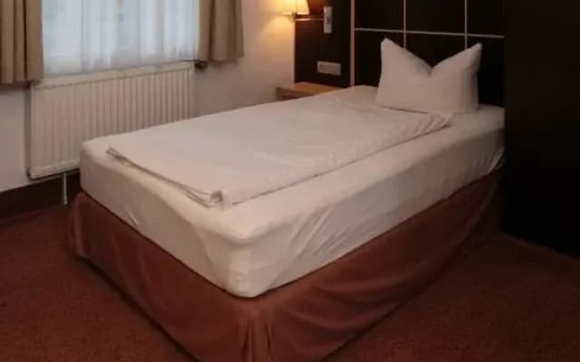 Hotel Landhaus Schlachtensee - photo 3