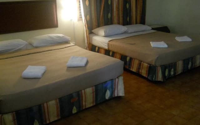 Green Town Hotels And Resorts - photo 4