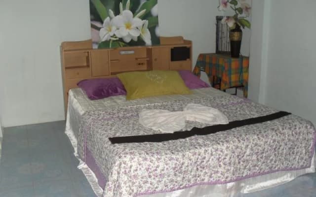 Area 51 Guesthouse - photo 5