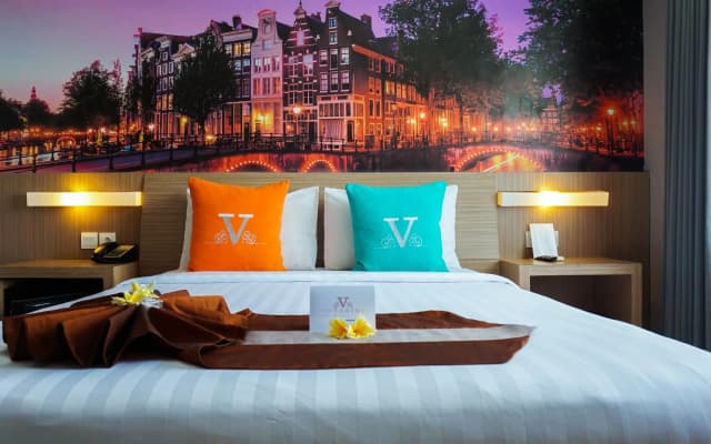 The Vasini Hotel - photo 4