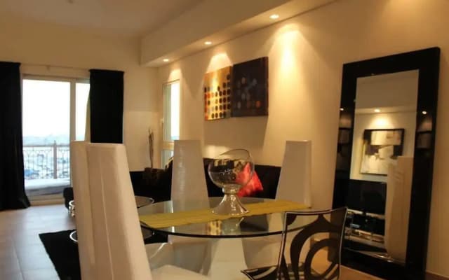 Yanjoon Holiday Homes - Marina Residence - photo 2