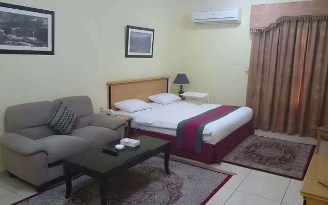 Muscat International Hotel - photo 4