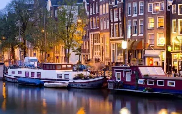 Boathouse Canal View - photo 4