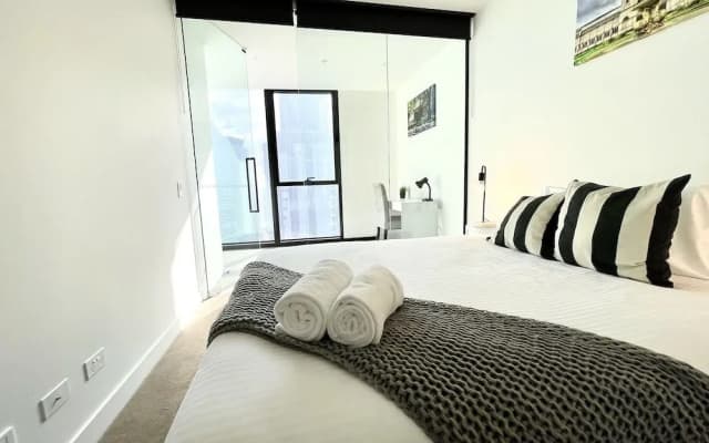 Readyset Apartments Southern Cross - photo 4