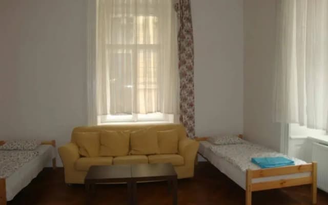 Gallery Hostel - photo 5