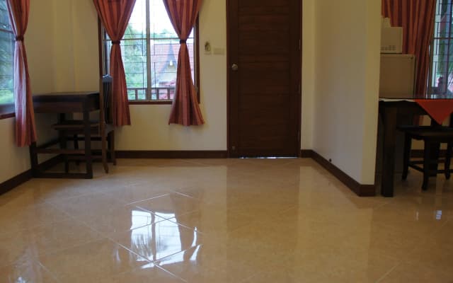 Palm Village - photo 3