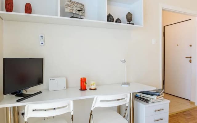 Charmy Petit 1 Bedroom Flat in Athens - photo 4