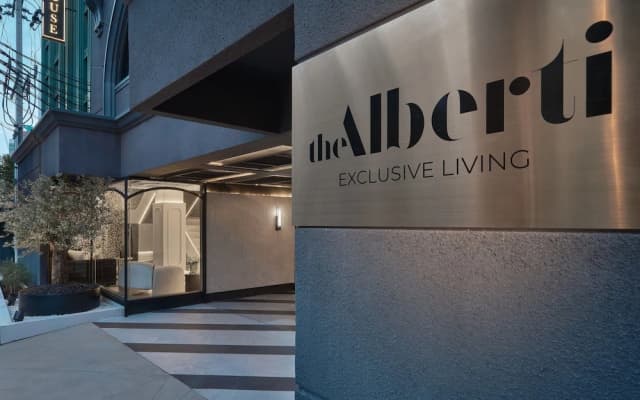 The Alberti - photo 2