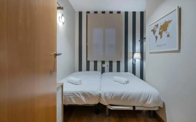 Modern and bright apartment in Eixample 4-2 - photo 3