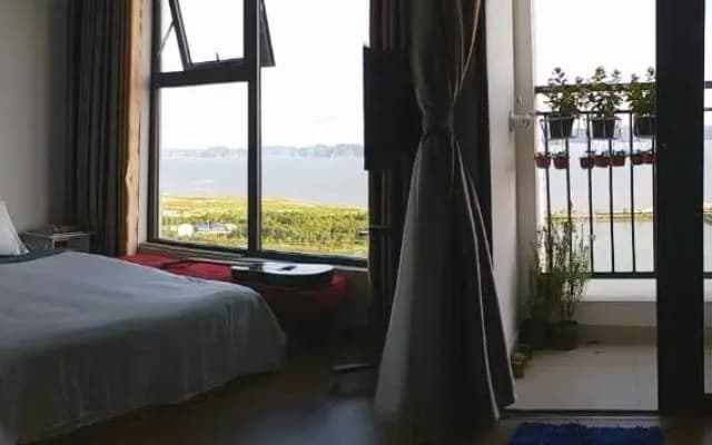 Ha Long Bay View Studio - photo 4