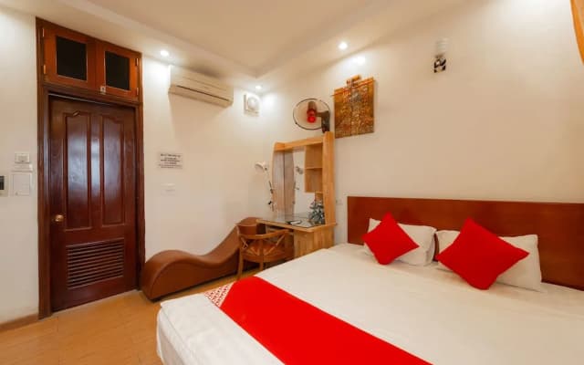 Lenka Hotel by OYO Rooms - photo 3